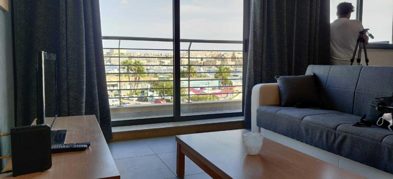 Shore Bridge Gzira المظهر الخارجي الصورة