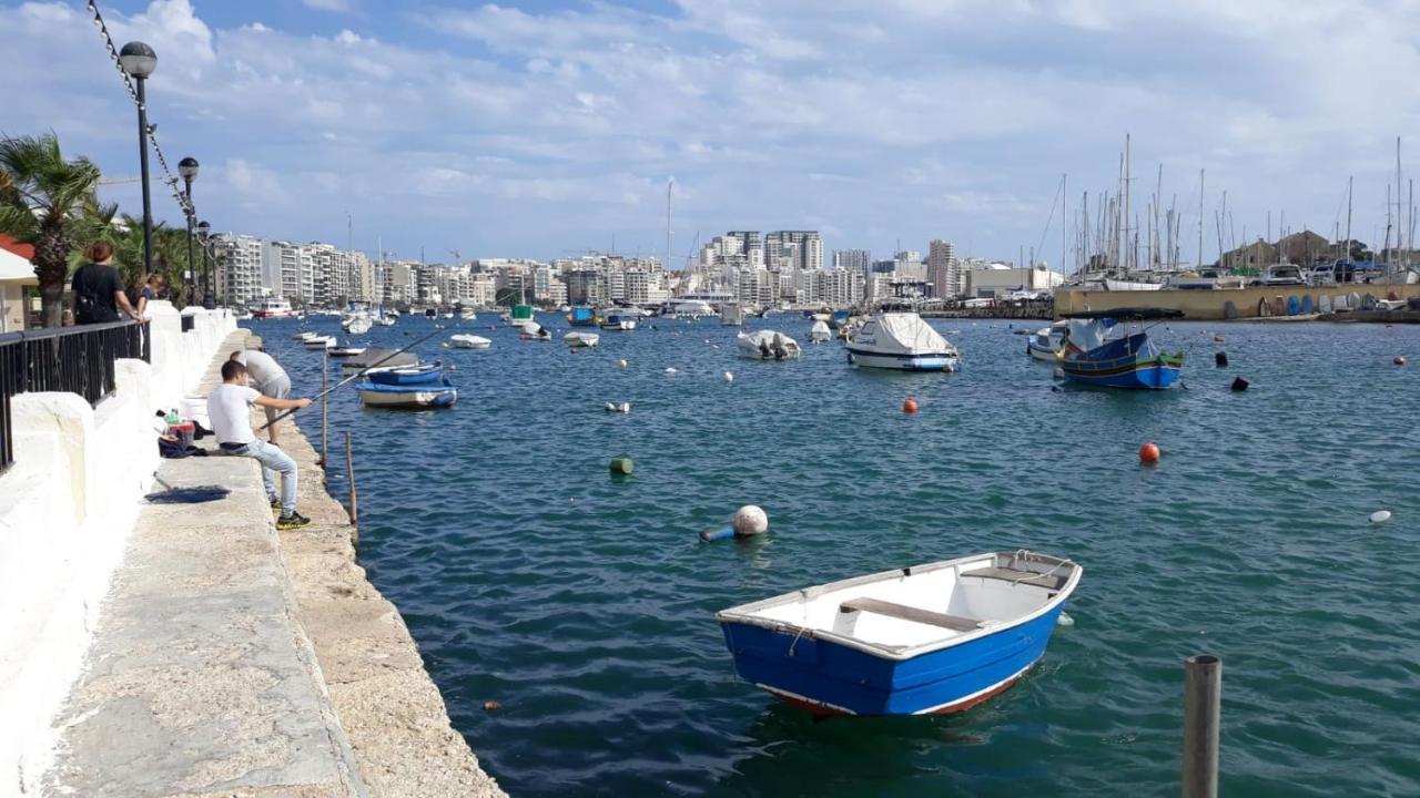 Shore Bridge Gzira المظهر الخارجي الصورة